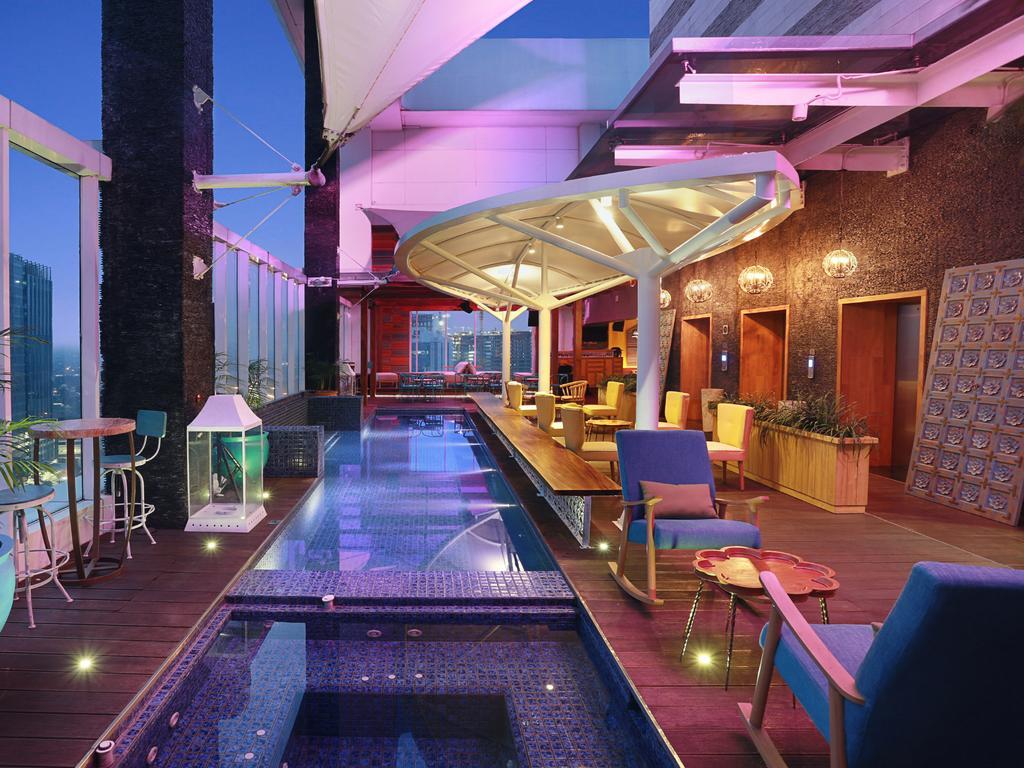 Mercure Jakarta Simatupang Екстер'єр фото