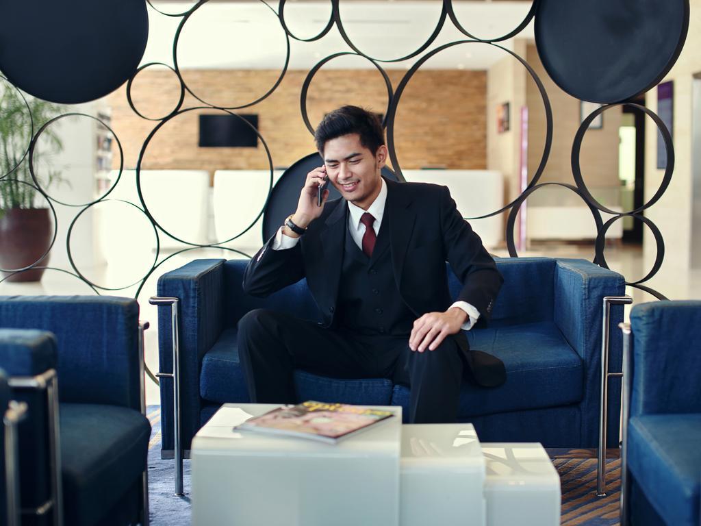 Mercure Jakarta Simatupang Екстер'єр фото